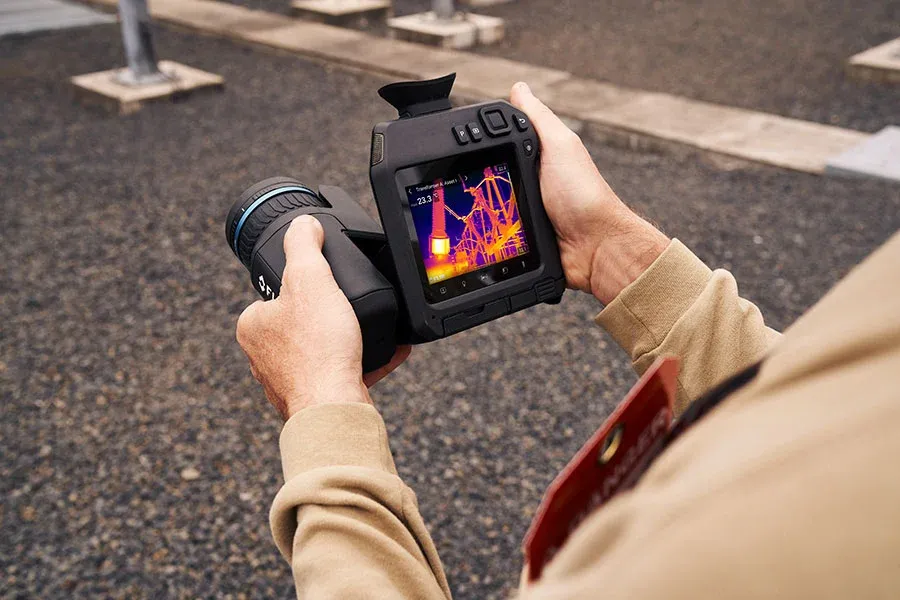 กล้องถ่ายภาพความร้อน High-Performance Handheld Infrared Camera รุ่น T865