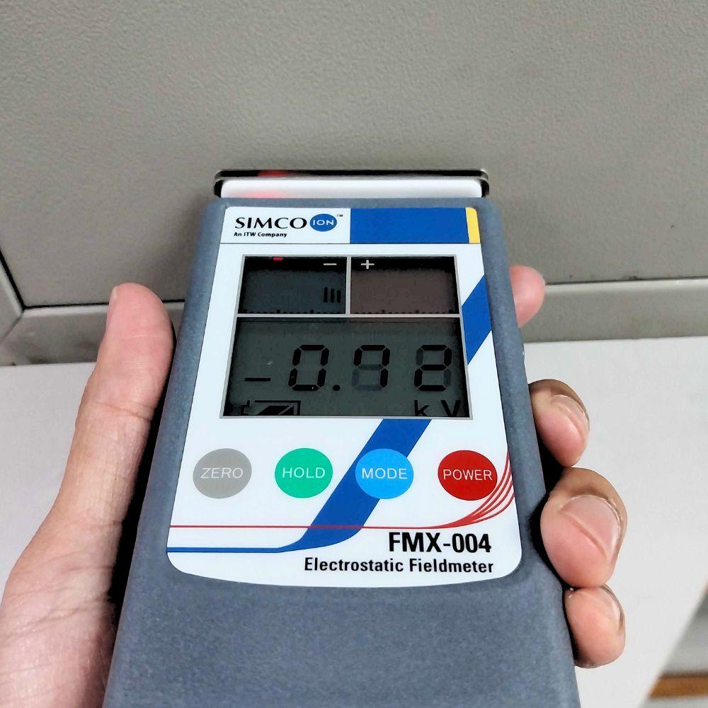 SIMCO FMX-004 เครื่องวัดไฟฟ้าสถิตย์