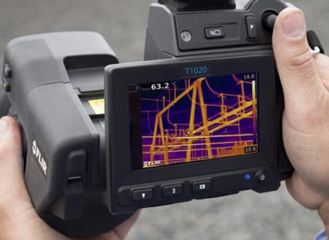 กล้องถ่ายภาพความร้อน HD Thermal Camera with Viewfinder รุ่น T1020