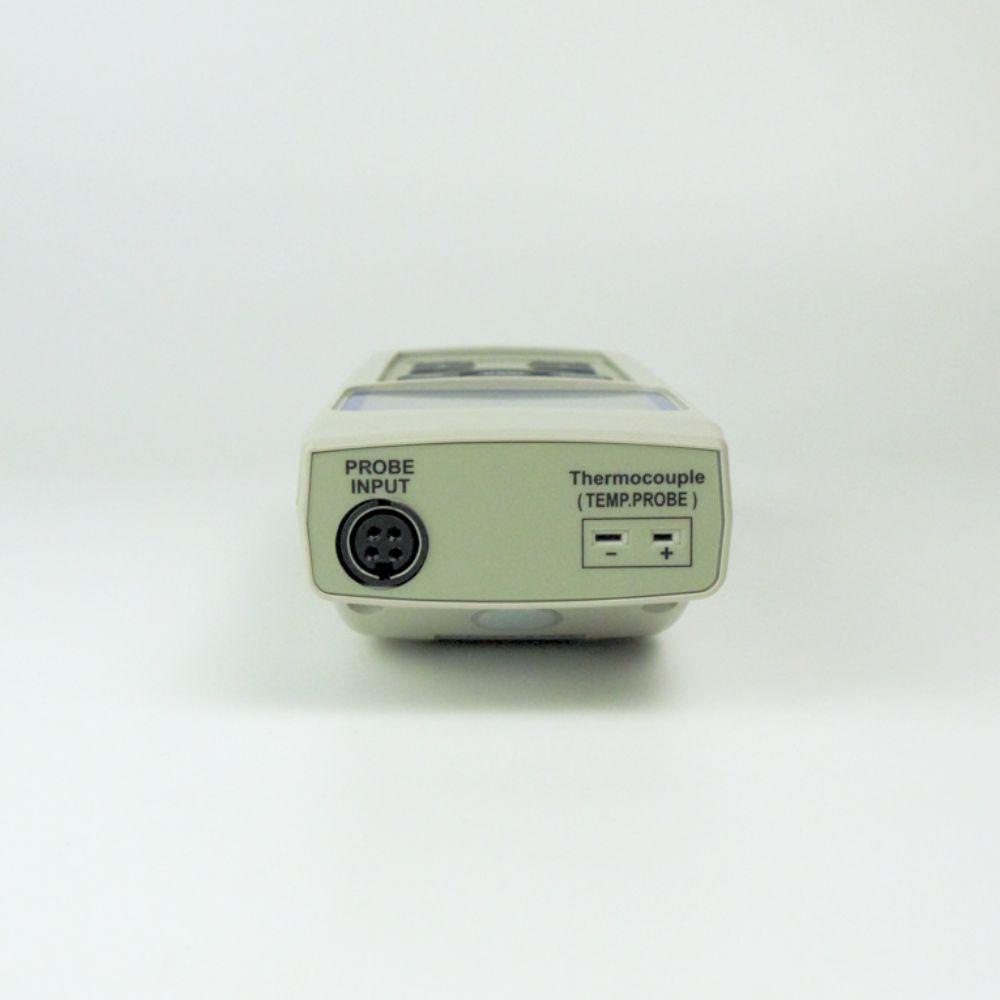 Lutron AM-4233SD เครื่องวัดและบันทึกความเร็วลมและปริมาตรลม (Mini Vane) | SD Card
