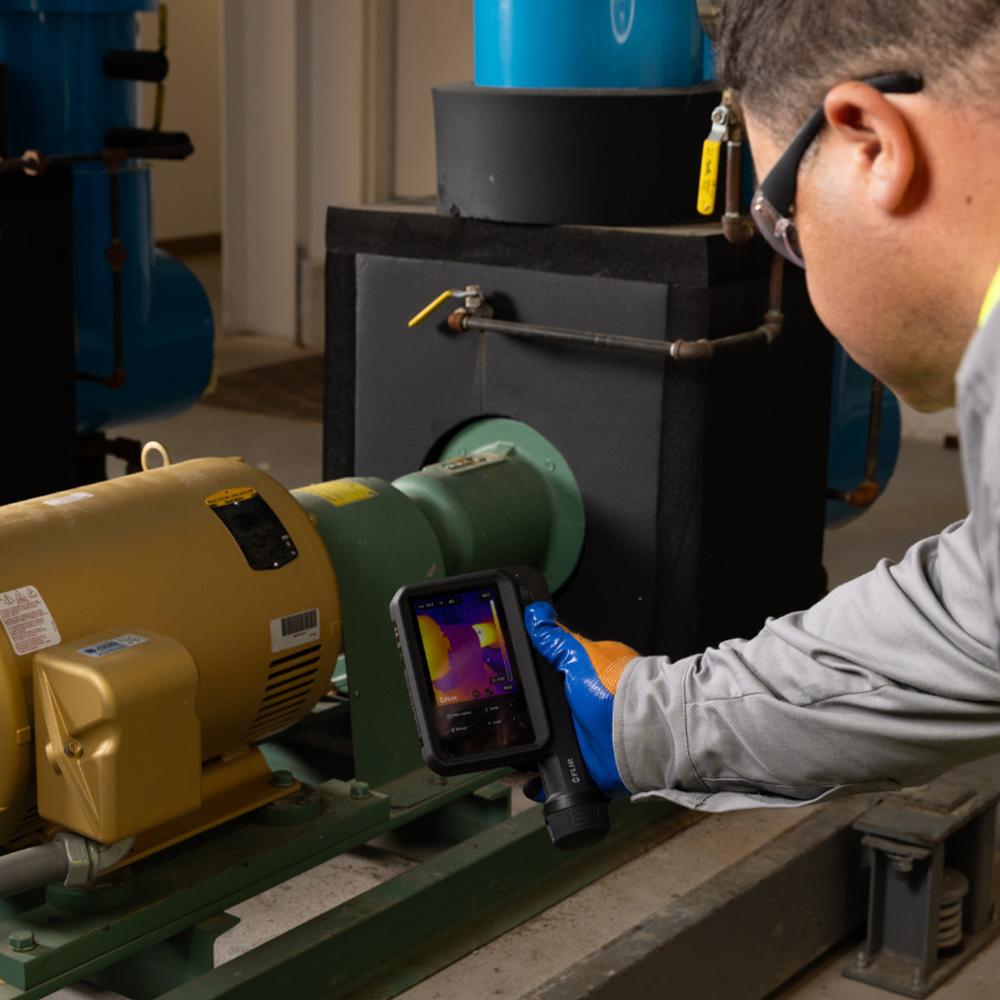 FLIR-i34