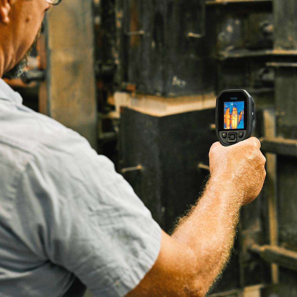 FLIR TG298 กล้องถ่ายภาพความร้อนอุตสาหกรรม High Temperature Spot Thermal Camera (IR Resolution 160 × 120 pixels)