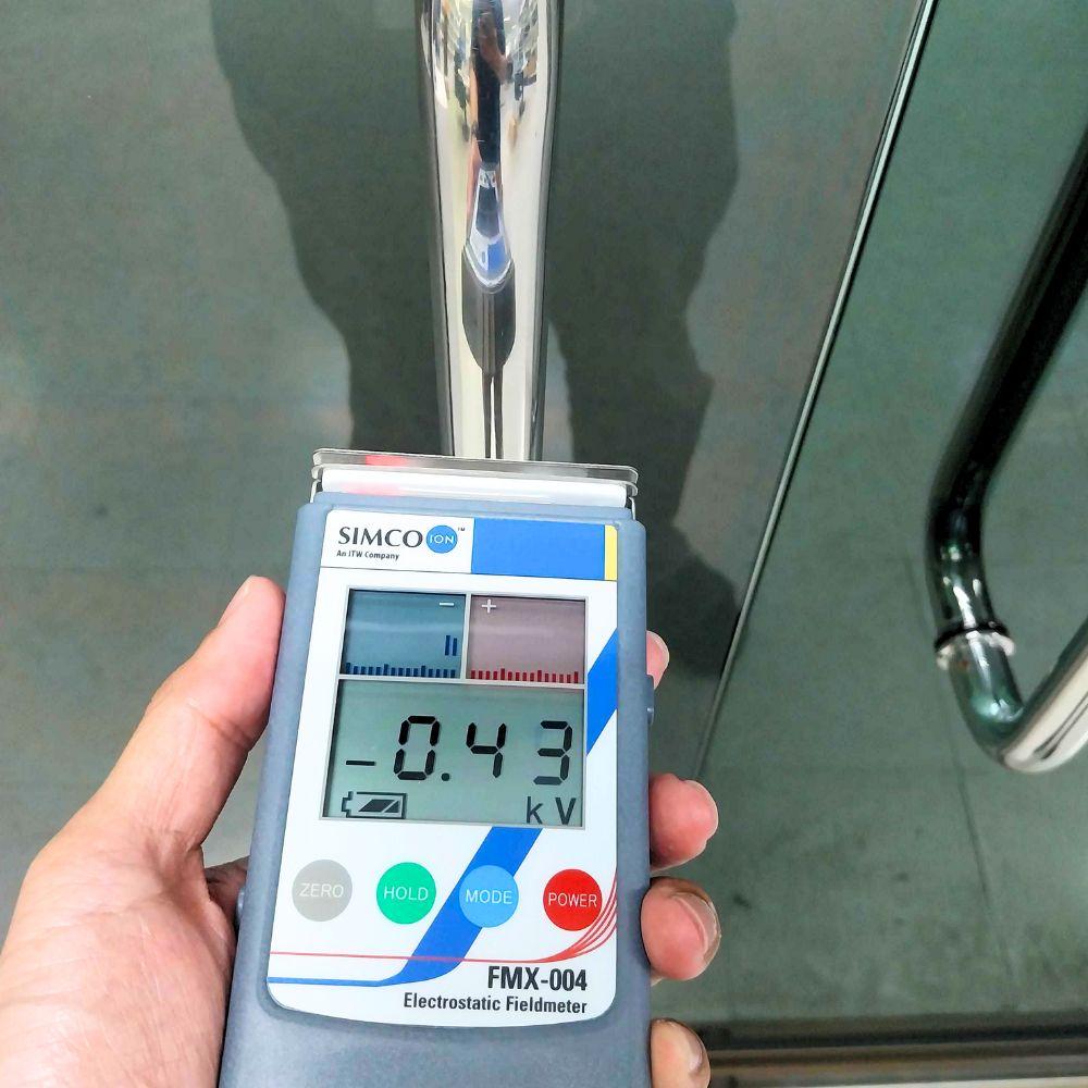 SIMCO FMX-004 เครื่องวัดไฟฟ้าสถิตย์